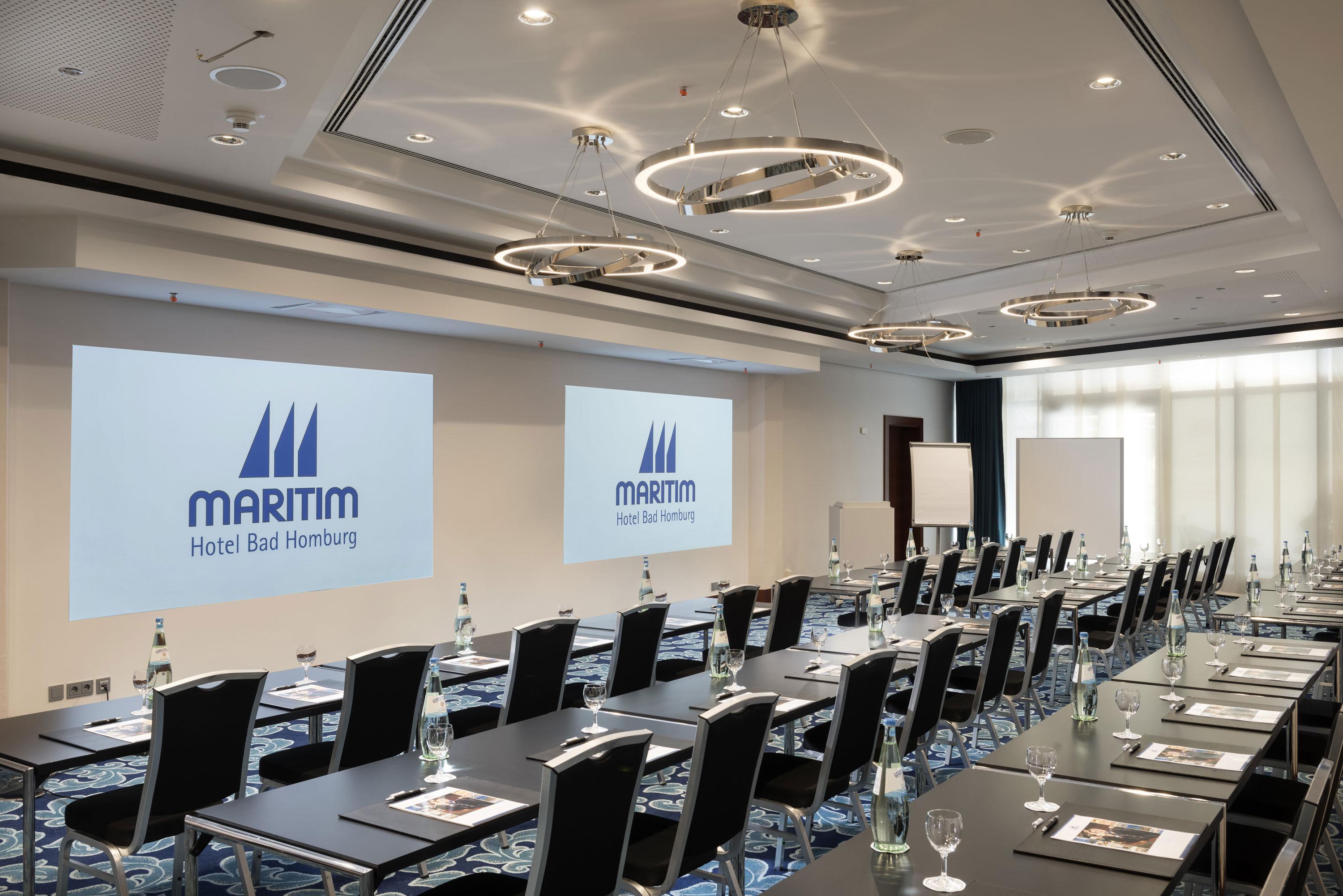 Maritim Hotel Bad Homburg Бад Хомбург фор дер Хьое Екстериор снимка