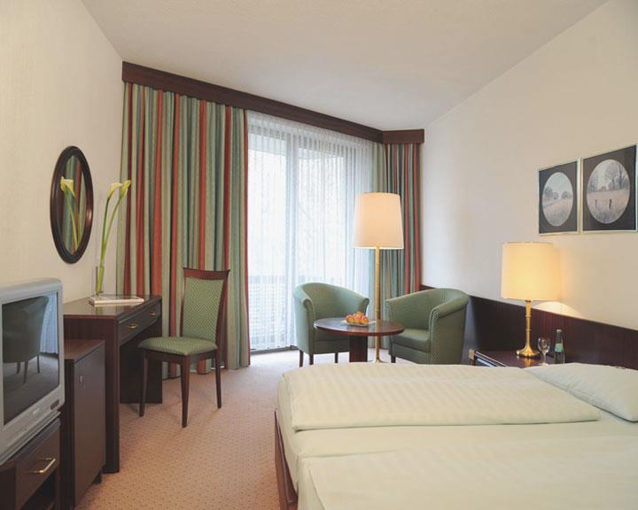 Maritim Hotel Bad Homburg Бад Хомбург фор дер Хьое Стая снимка